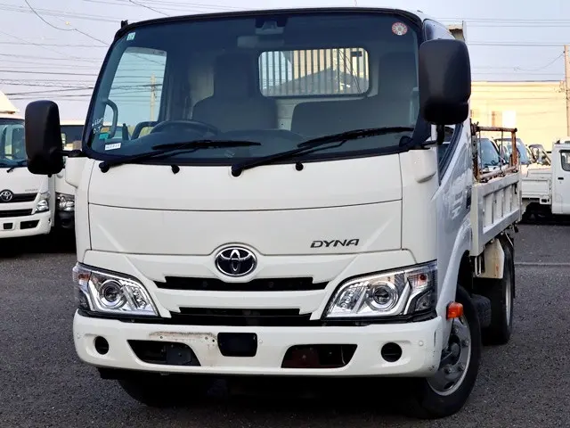 トヨタ ダイナ 2RG-XZU600D(2WD)の写真1