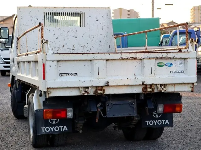 トヨタ ダイナ 2RG-XZU600D(2WD)の写真2