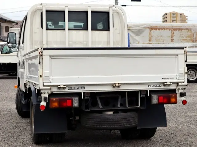 トヨタ ダイナ TKG-XZU605(2WD)の写真2