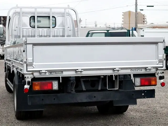 トヨタ ダイナ TPG-XZU655(2WD)の写真2