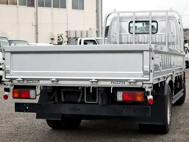 トヨタ ダイナ TPG-XZU655(2WD)の写真3