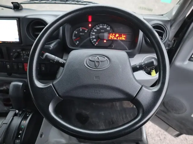トヨタ ダイナ TPG-XZU655(2WD)の写真4