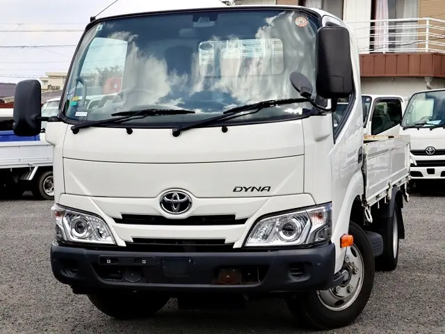 トヨタ ダイナ 2RG-XZC605(2WD)の写真1