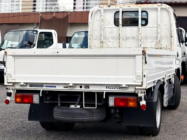 トヨタ ダイナ 2RG-XZC605(2WD)の写真3