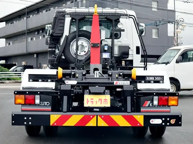 三菱 ファイター 2KG-FK72F(2WD)の写真6