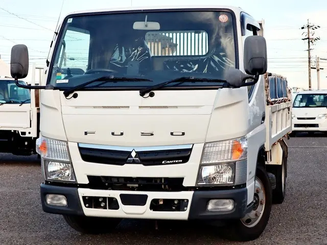 三菱 キャンター 2PG-FBA60(2WD)の写真1