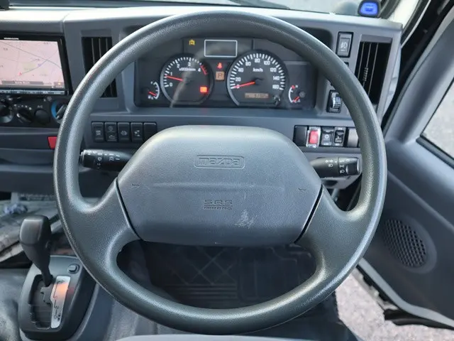 マツダ タイタン TRG-LKR85A(2WD)の写真4