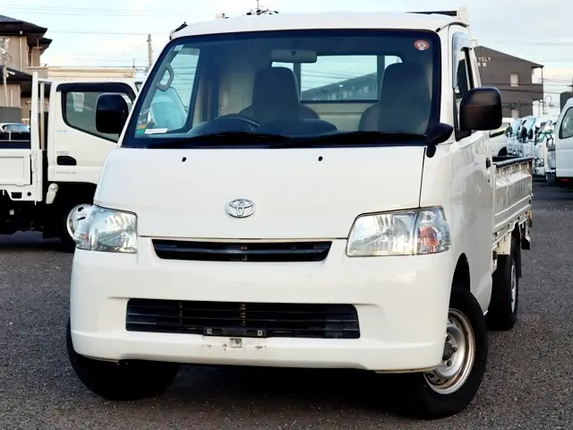 トヨタ ライトエーストラック DBF-S402U(2WD)の写真1