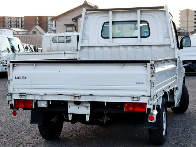 トヨタ ライトエーストラック DBF-S402U(2WD)の写真3