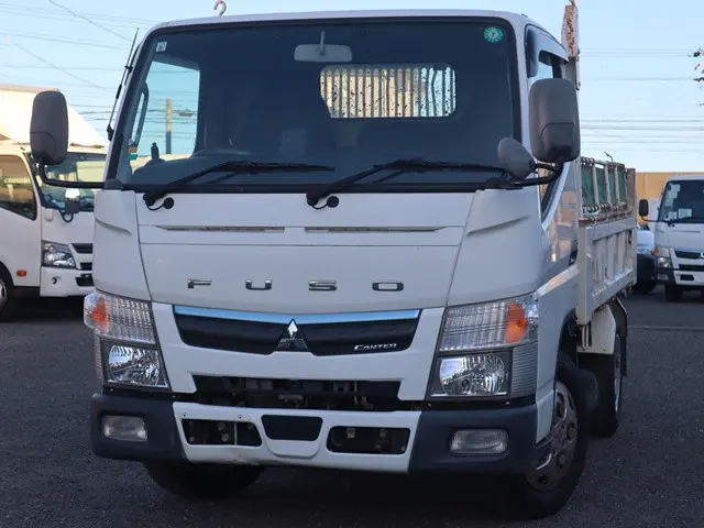 三菱 キャンター 2PG-FBA60(2WD)の写真1