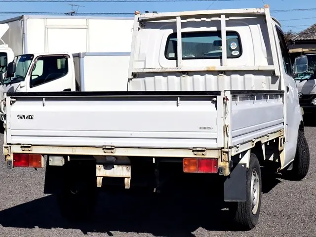 トヨタ タウンエーストラック ABF-S402U(2WD)の写真3