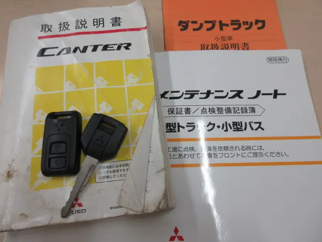 三菱 キャンター TPG-FBA60(2WD)の写真5