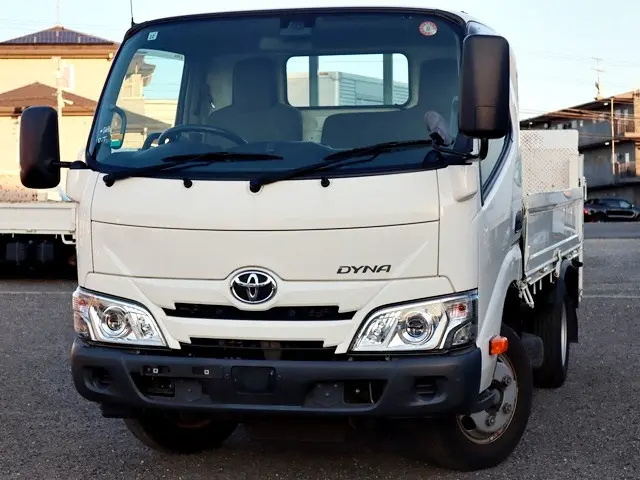 トヨタ ダイナ 2RG-XZC605(2WD)の写真1