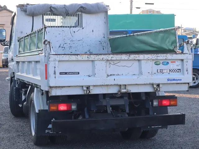 三菱 キャンター 2RG-FBA30(2WD)の写真2
