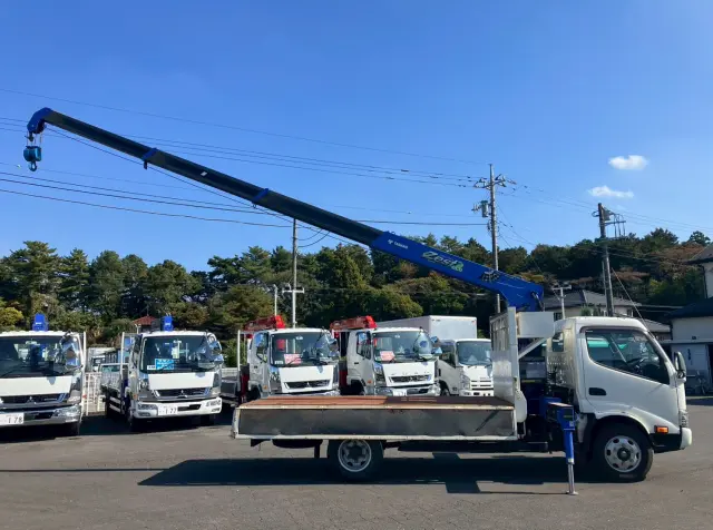 日野 デュトロ TKG-XZU6527M(2WD)の写真8