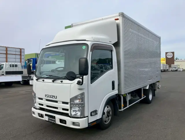 いすゞ エルフ TKG-NMR85AN(2WD)の写真1