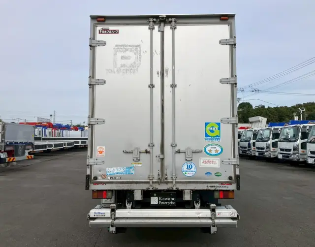 いすゞ エルフ TKG-NMR85AN(2WD)の写真9