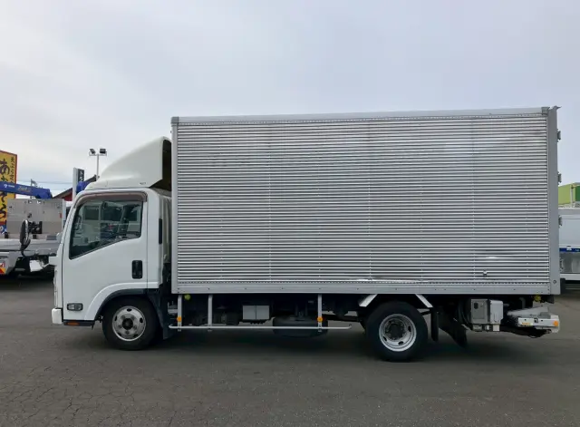 いすゞ エルフ TKG-NMR85AN(2WD)の写真18