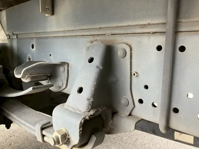 いすゞ エルフ TKG-NMR85AN(2WD)の写真22