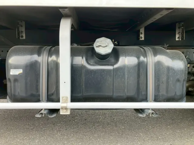 いすゞ エルフ TKG-NMR85AN(2WD)の写真24