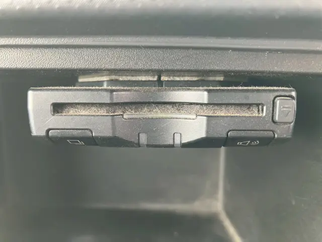 いすゞ エルフ TKG-NMR85AN(2WD)の写真37