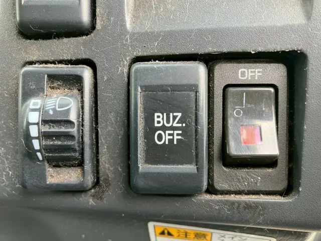 いすゞ エルフ TKG-NMR85AN(2WD)の写真38