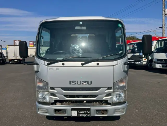 いすゞ エルフ TRG-NMR85AR(2WD)の写真2