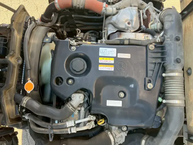 いすゞ エルフ TRG-NMR85AR(2WD)の写真21