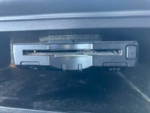 いすゞ エルフ TRG-NMR85AR(2WD)の写真29