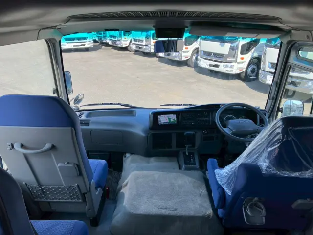 日野 リエッセⅡ SKG-XZB50M(2WD)の写真23