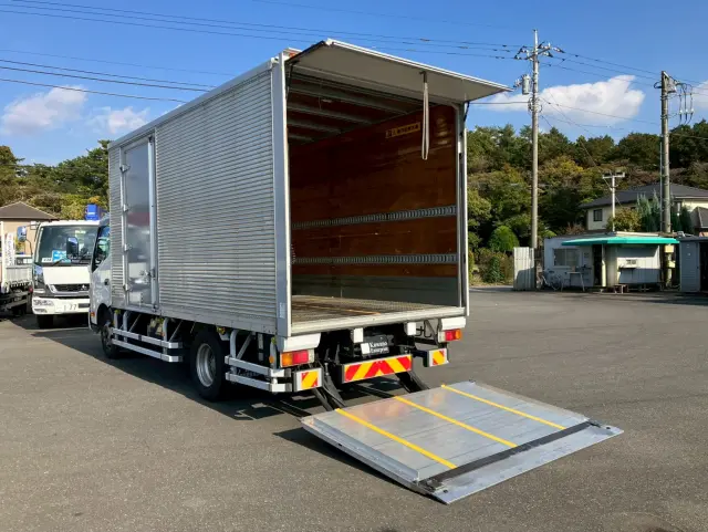 日野 デュトロ TKG-XZU710M(2WD)の写真15