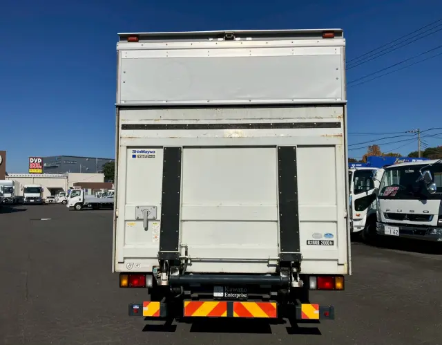 いすゞ エルフ TRG-NPR85ANの写真9