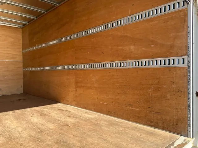 いすゞ エルフ TRG-NPR85ANの写真15