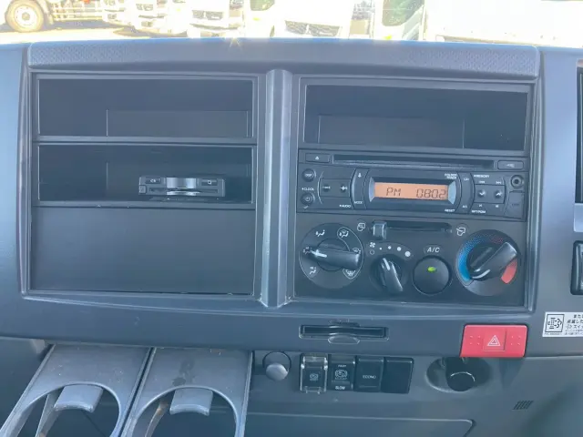 いすゞ エルフ TRG-NPR85ANの写真34