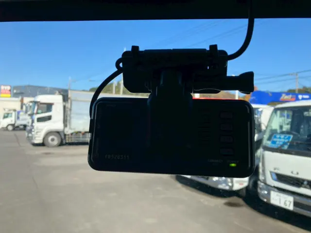 いすゞ エルフ TRG-NPR85ANの写真35