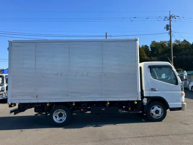 三菱 キャンター TPG-FEB50(2WD)の写真4
