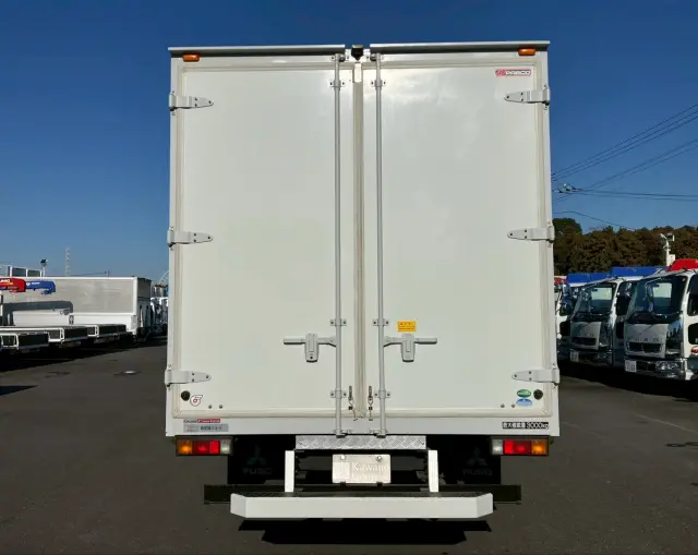 三菱 キャンター TPG-FEB50(2WD)の写真8