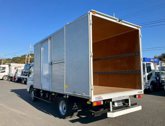 三菱 キャンター TPG-FEB50(2WD)の写真14
