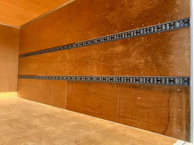 三菱 キャンター TPG-FEB50(2WD)の写真15