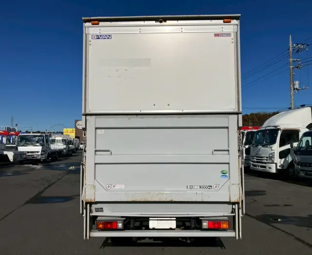 三菱 キャンター TPG-FEA50の写真9