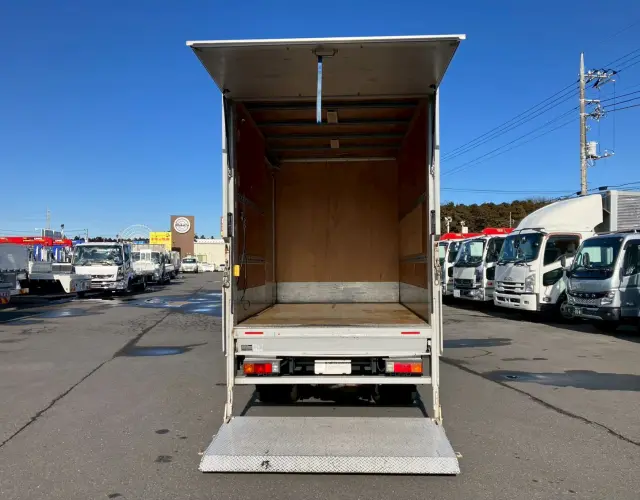 三菱 キャンター TPG-FEA50の写真10