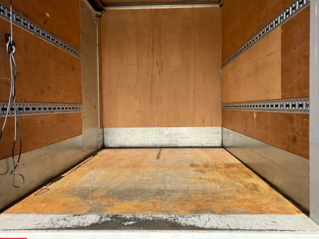 三菱 キャンター TPG-FEA50の写真12