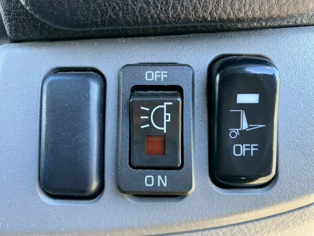 三菱 キャンター TPG-FEA50の写真35