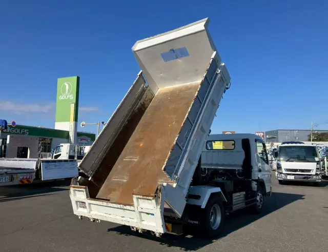 三菱 キャンター 2PG-FEBM0(2WD)の写真12