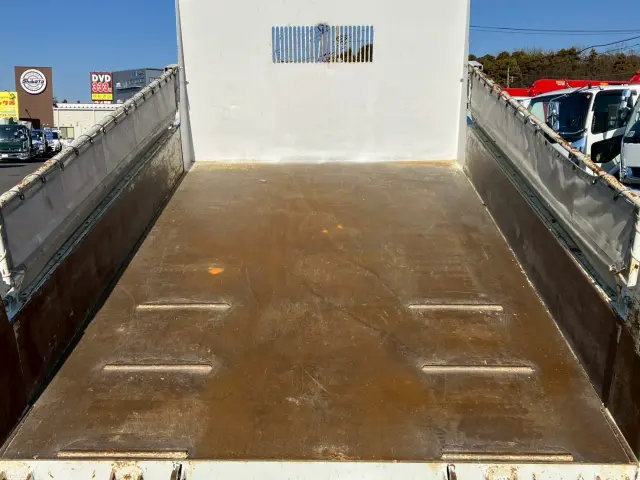 三菱 キャンター 2PG-FEBM0(2WD)の写真16