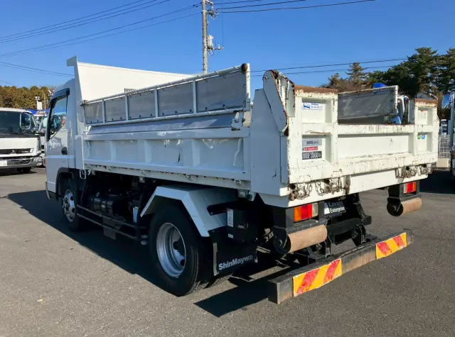 三菱 キャンター 2PG-FEBM0(2WD)の写真17