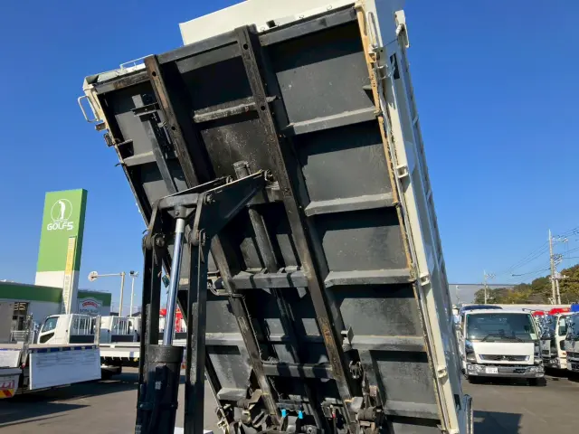 三菱 キャンター 2PG-FEBM0(2WD)の写真23