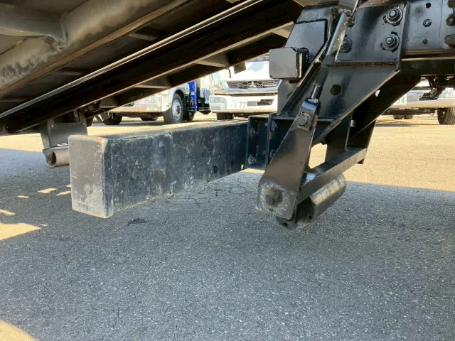 三菱 キャンター 2PG-FEBM0(2WD)の写真24