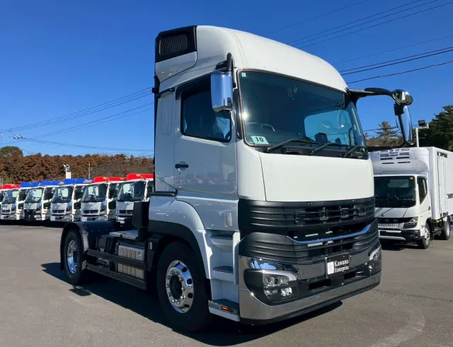 三菱 スーパーグレート 2RG-FP84VER(2WD)の写真3