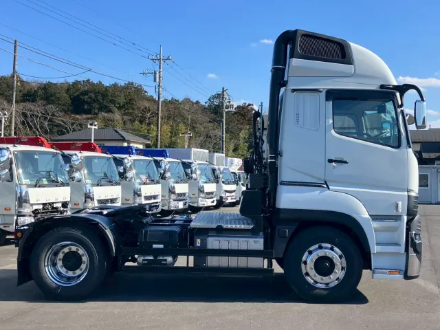 三菱 スーパーグレート 2RG-FP84VER(2WD)の写真4